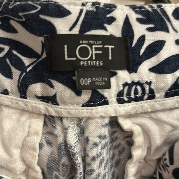 BOHO bold navy and white floral print wide leg linen trouser pants- loft - Picture 3 of 3